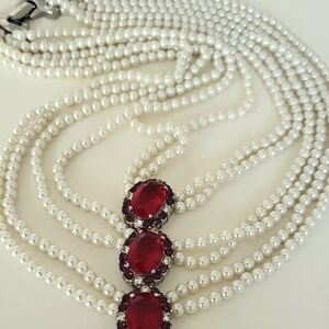Elegant Pearl Necklace with Red Accents
